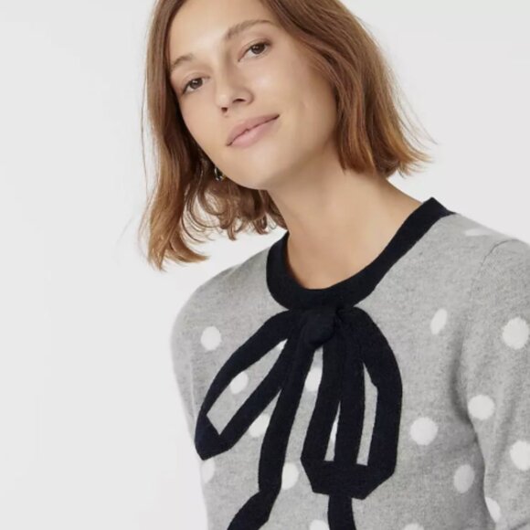 NWT J Crew 100% Cashmere Crewneck Sweater with bow. - Picture 2 of 6